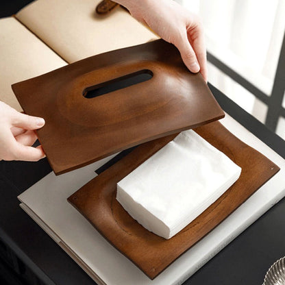 The distinctive tissue dispenser (Box)